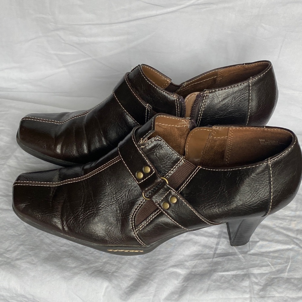 AEROSOLS Women’s Fascination Ankle Boots Dark Brown Size 9B